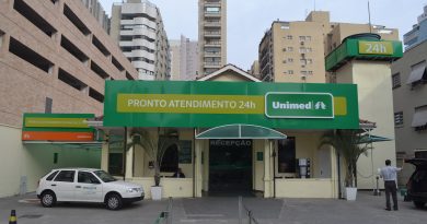 Estagiários são flagrados exercendo irregularmente funções de profissional da Radiologia em Santos Estagiários são flagrados exercendo irregularmente funções de profissional da Radiologia em Santos
